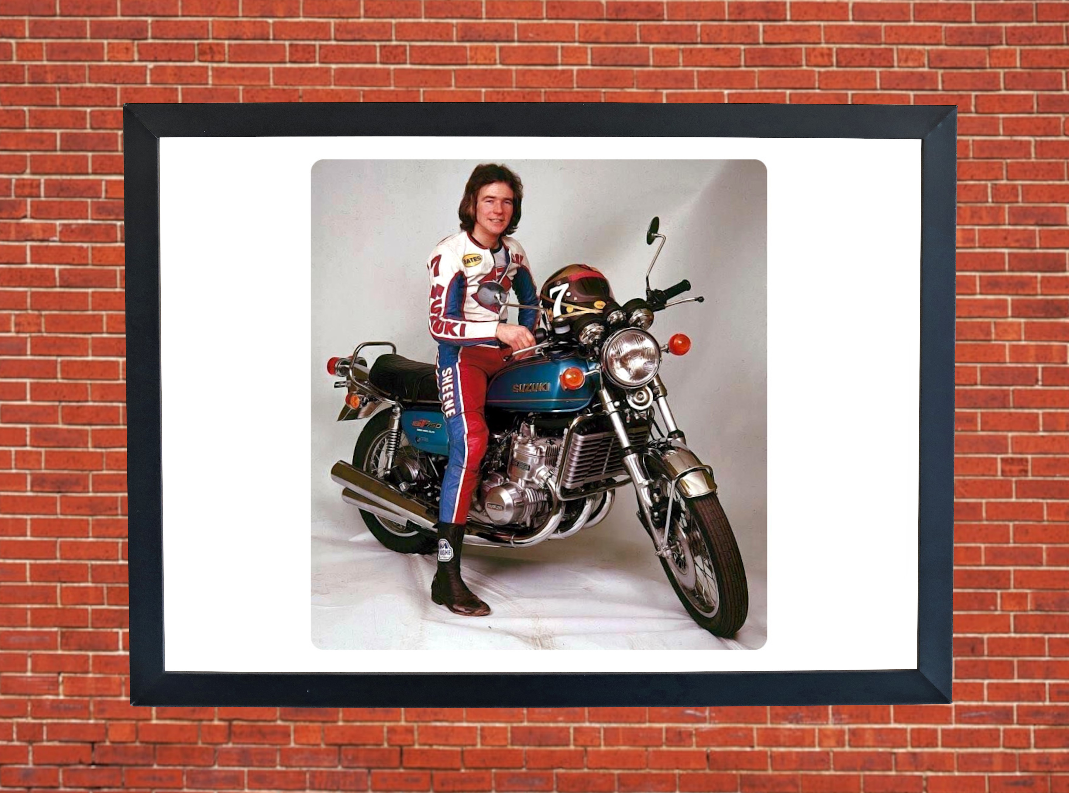 Barry Sheene on Suzuki GT750 Motorbike Motorcycle - A4 - A0 Size Print Poster